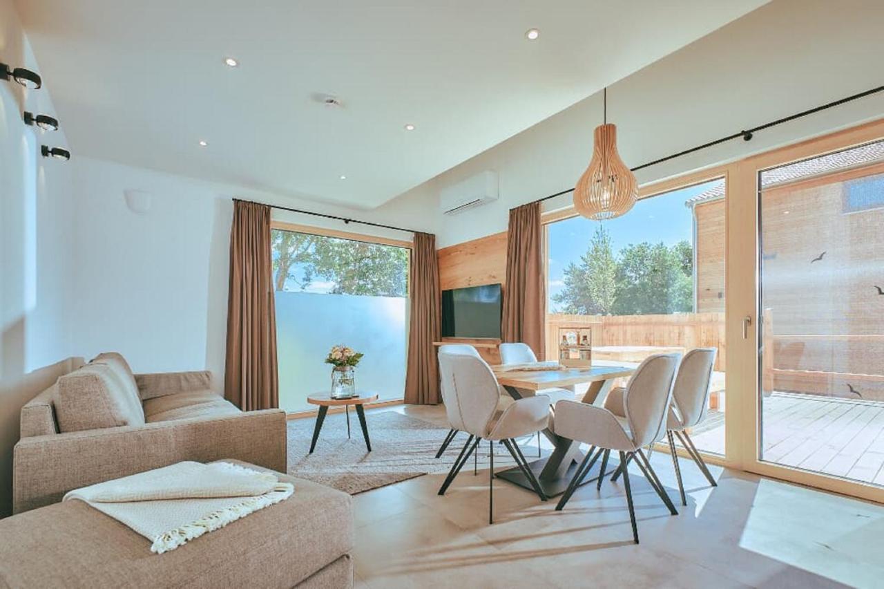 Chalet Resort Seenland Steinberg am See Екстериор снимка